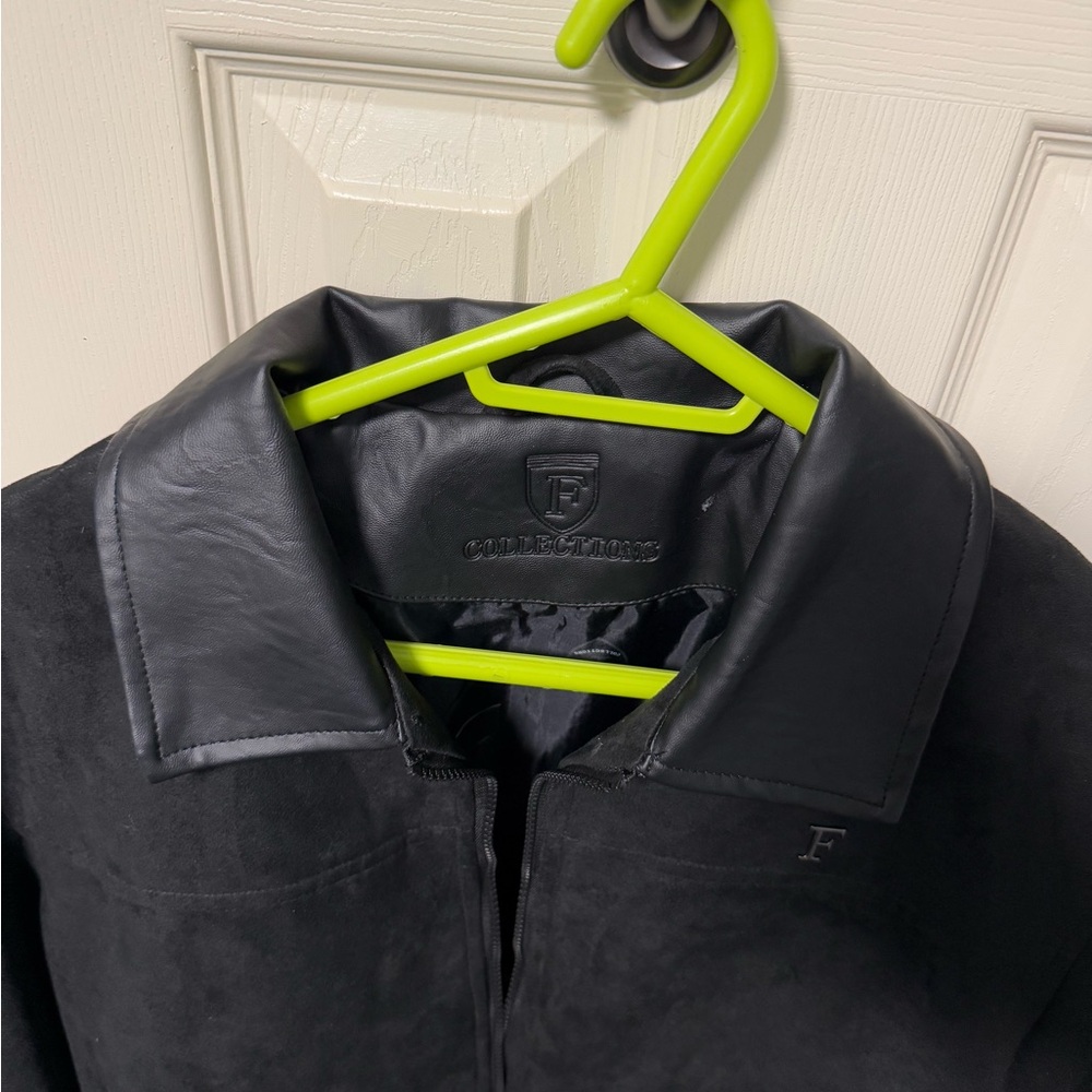 M17122:PR830
Brand New F Collection Jacket – With Tags – Never Worn - Picture 3 of 5